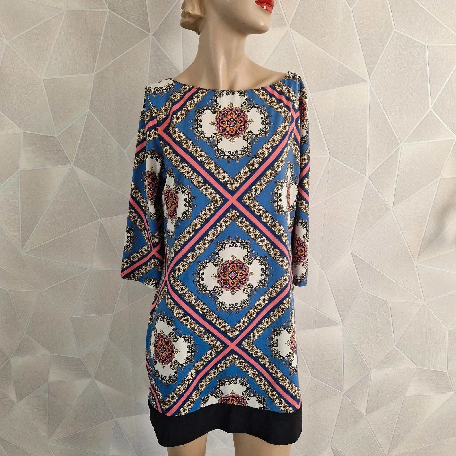 Robe manches 3/4